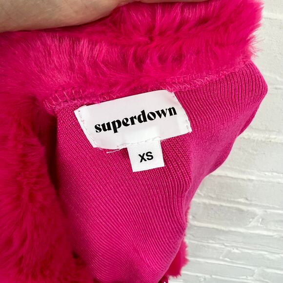Revolve Women's Superdown Milana Faux Fur Cardigan Sweater Hot Pink Size XS NWT - Picture 6 of 8